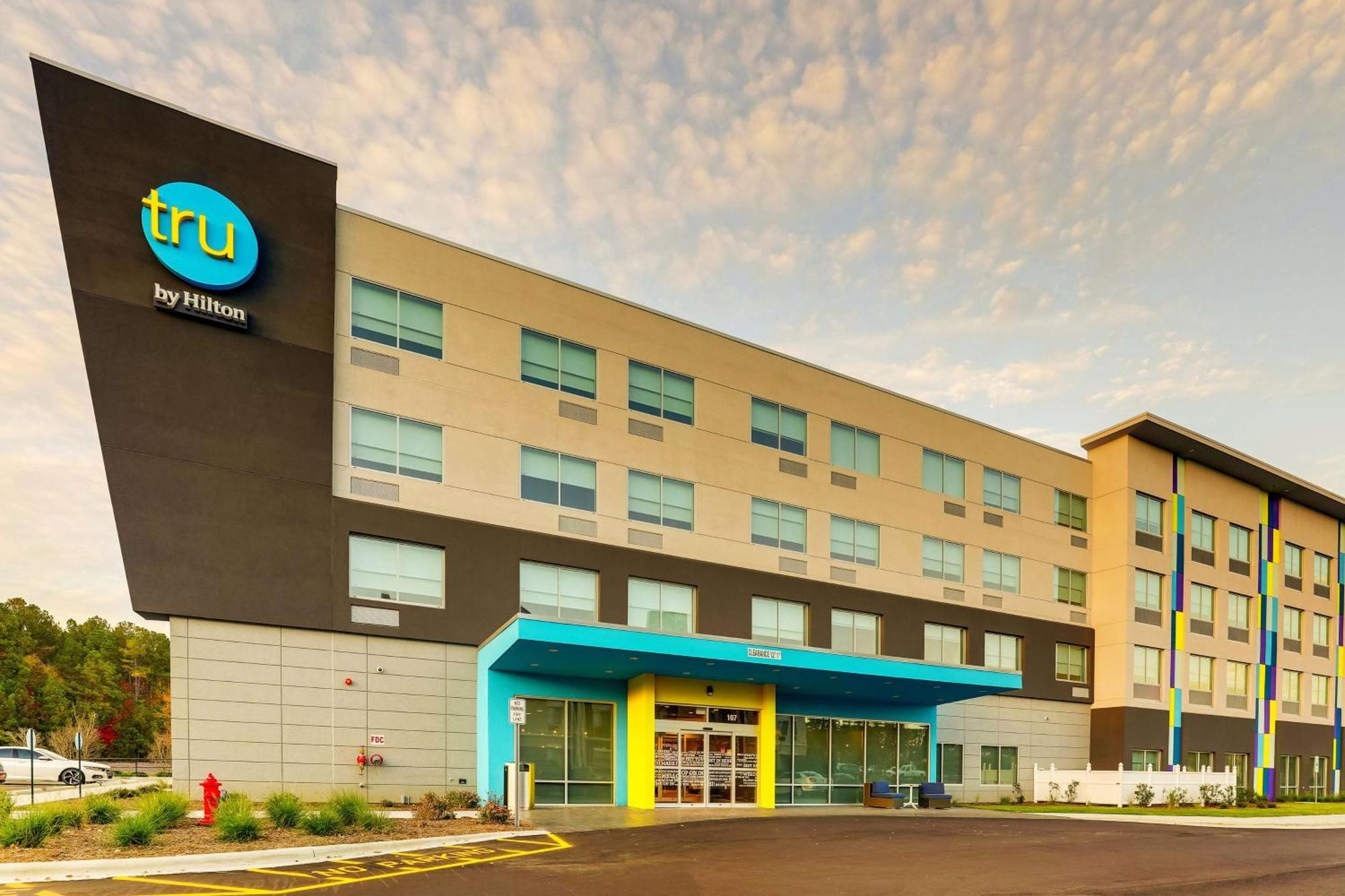Tru By Hilton Smithfield I-95 Hotel Bagian luar foto