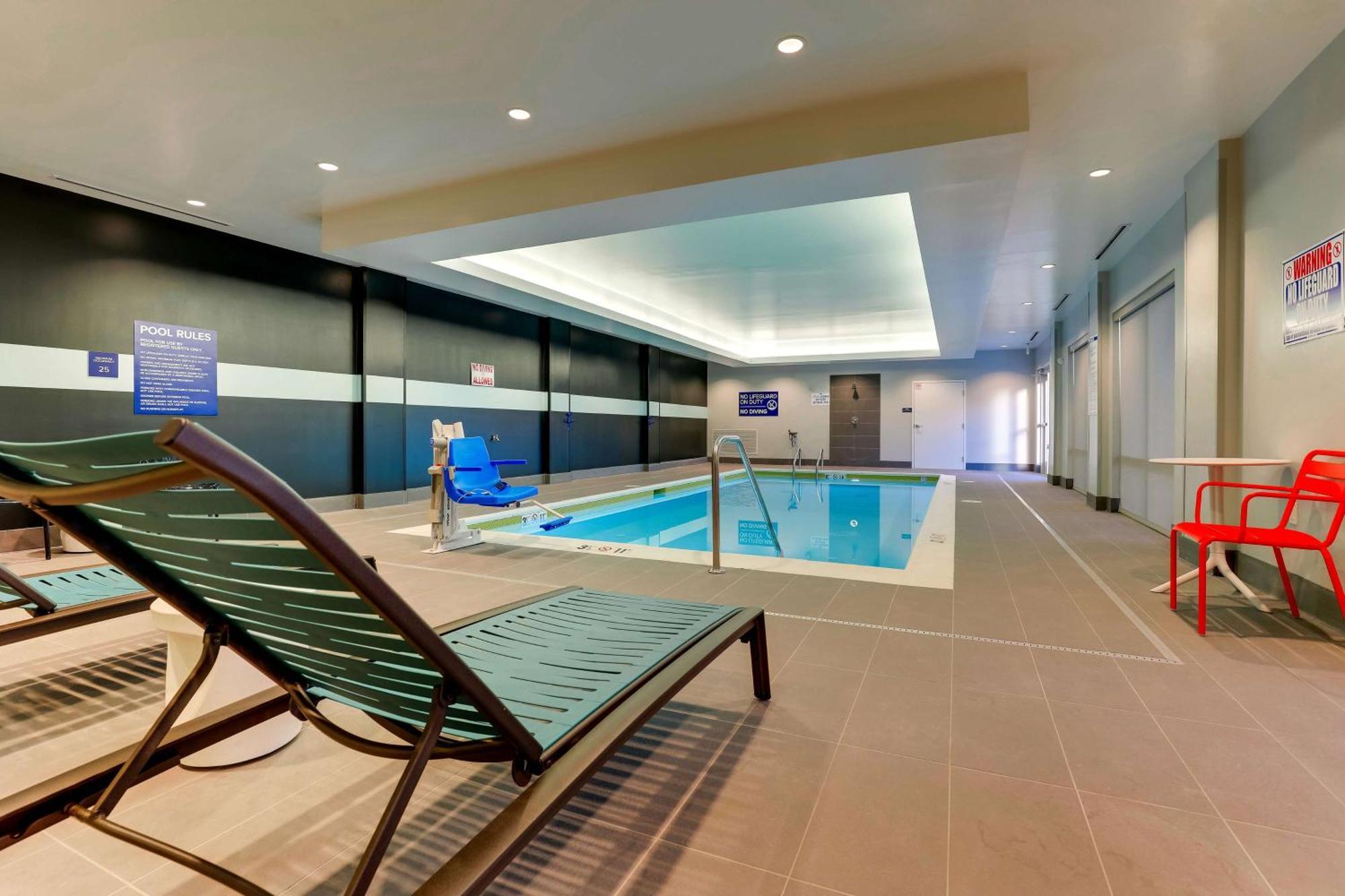 Tru By Hilton Smithfield I-95 Hotel Bagian luar foto